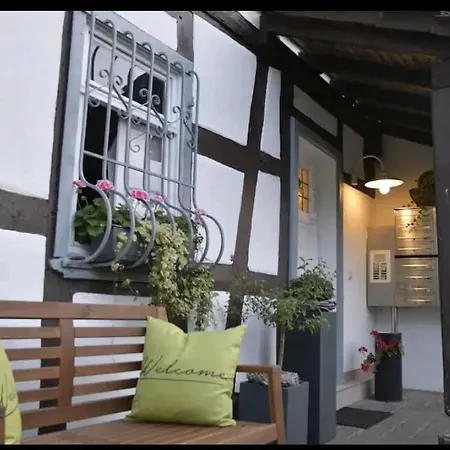 Stilvolle Altbauwohnung Wolke & Sieben Hoehr-Grenzhausen