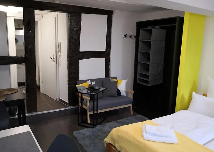 Appartement Stilvolle Altbauwohnung Wolke & Sieben